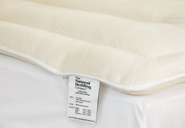 Wool mattress topper